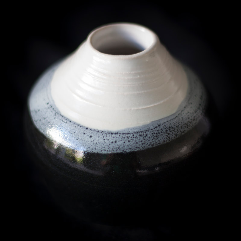Artefact:Vase Background:Black Clay:PB103 Collective:Single Glaze:LinShinBlack Glaze:TafeWhite Orientation:Perspective