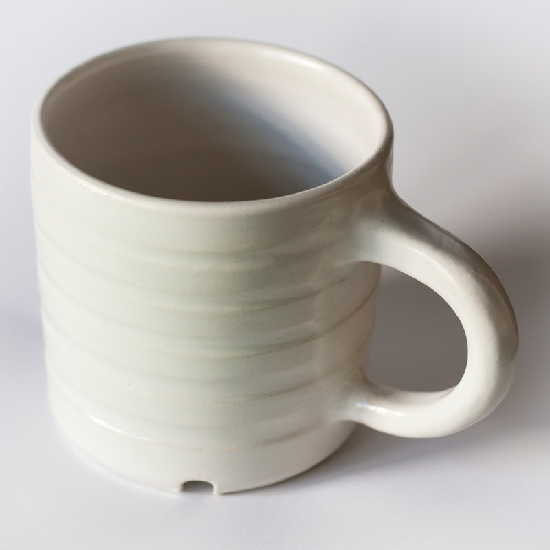Artefact:Mug Background:White Clay:PB103 Collective:Single Glaze:TafeWhite Orientation:Perspective